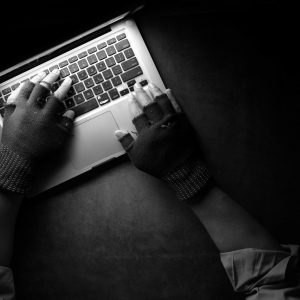 Cyberprzemoc – agresja elektroniczna i jej konsekwencje